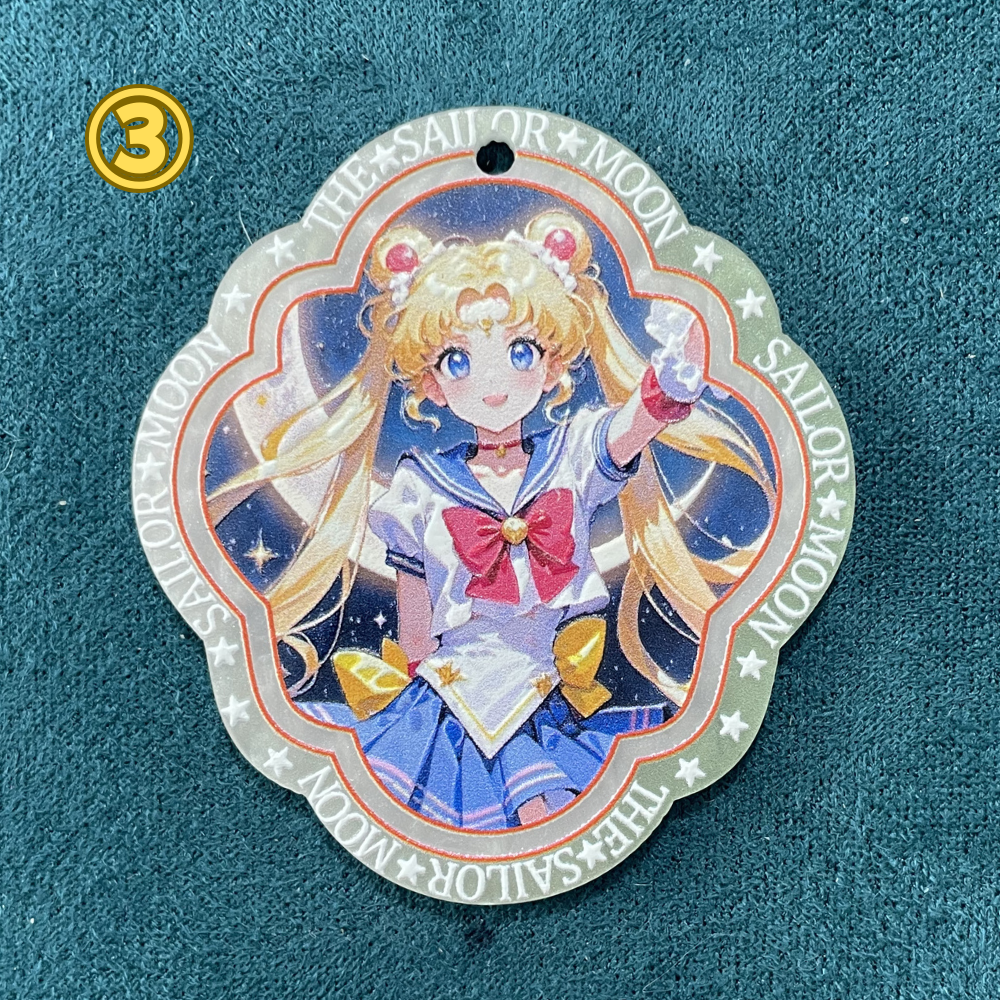 美少女戦士キャラクター 両面彫刻アクリルチャーム（吊り穴付き）UVプリントカード型DIY手作りアクセサリー